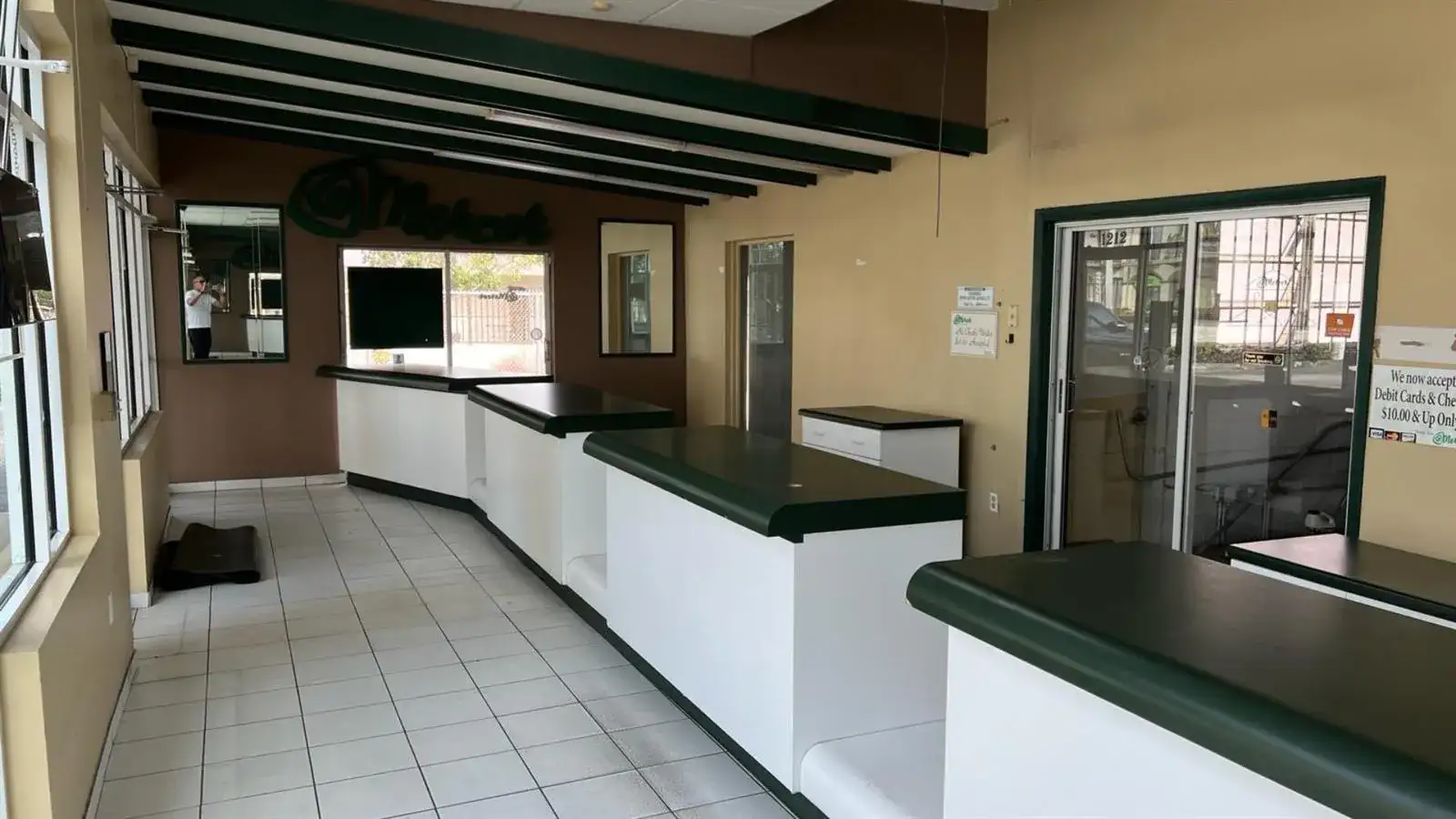 1212 NE 26th Street, Wilton Manors FL 33305 photo 4