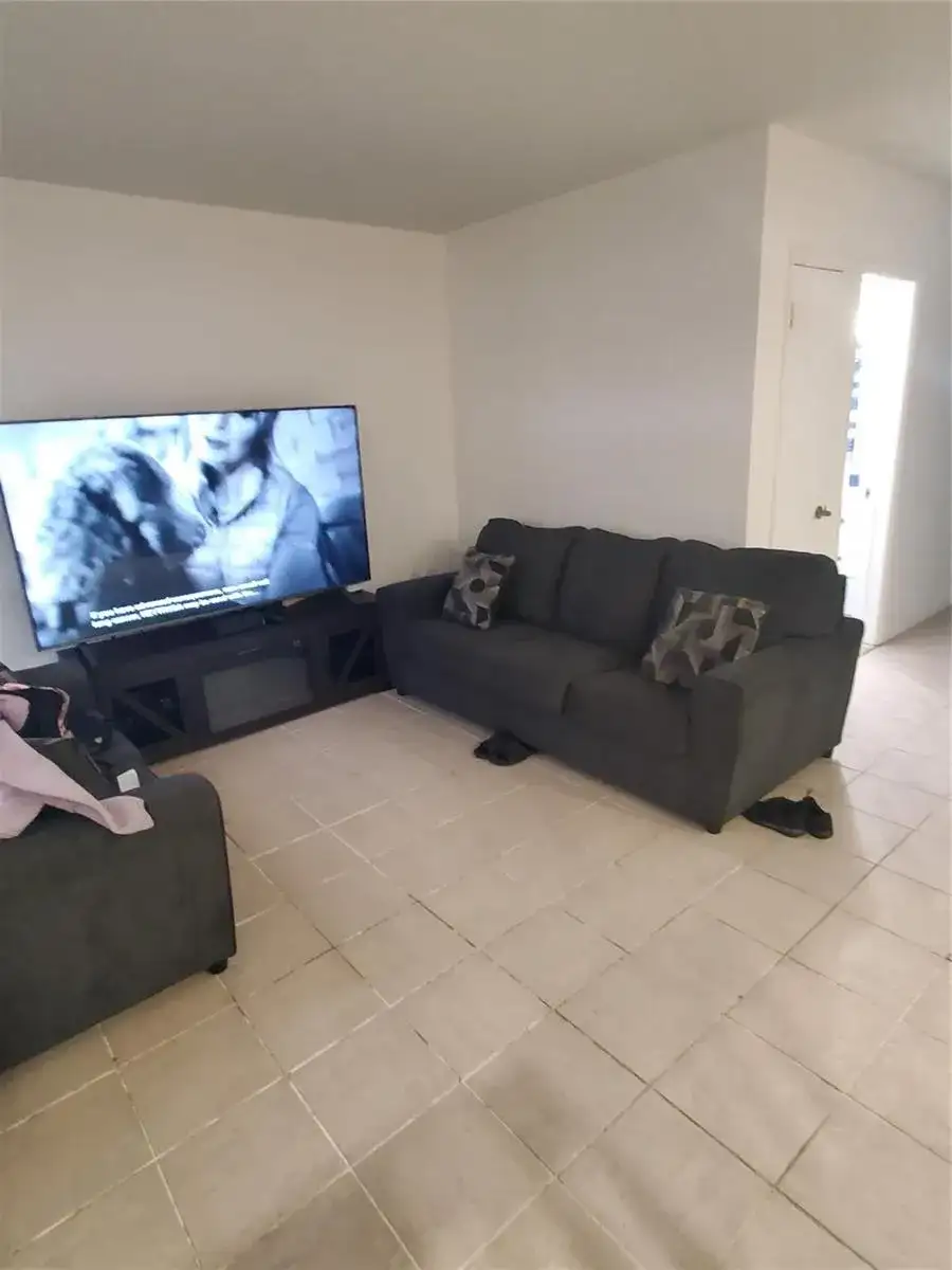 1021 NE 24th Avenue # 4, Pompano Beach FL 33062 photo 4