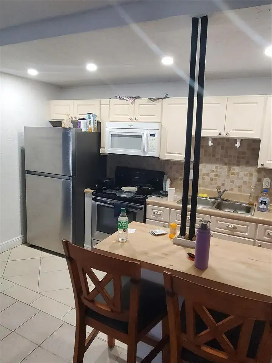 1021 NE 24th Avenue # 4, Pompano Beach FL 33062 photo 5