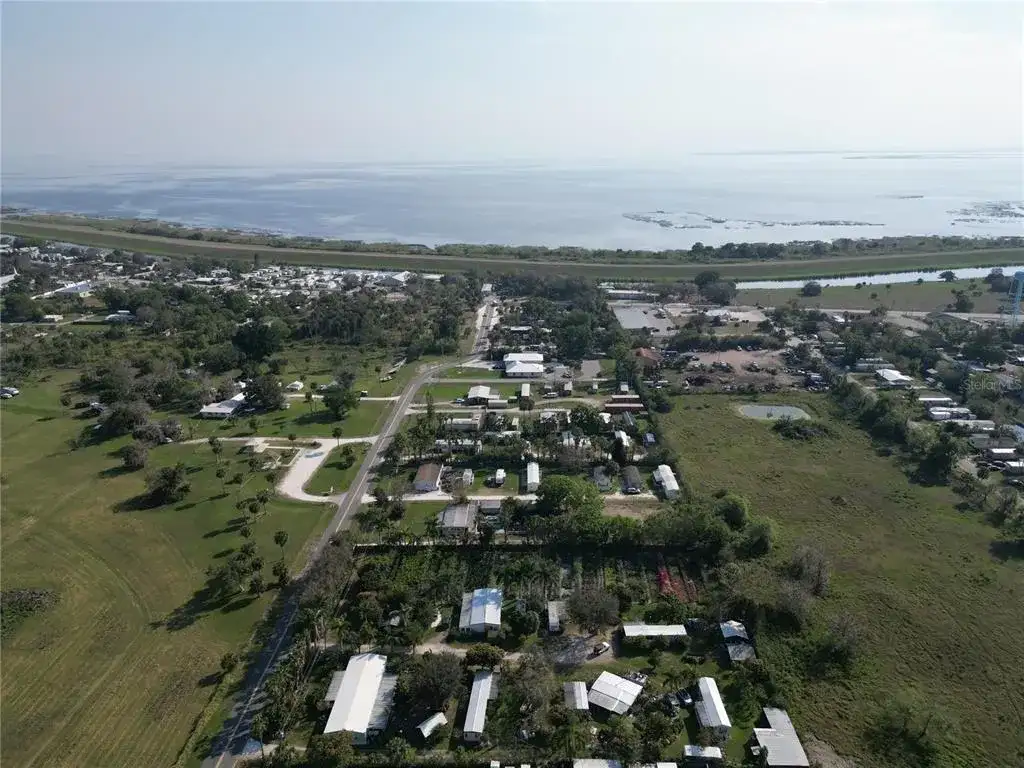 3321 38th Avenue, Okeechobee FL 34974 photo 2
