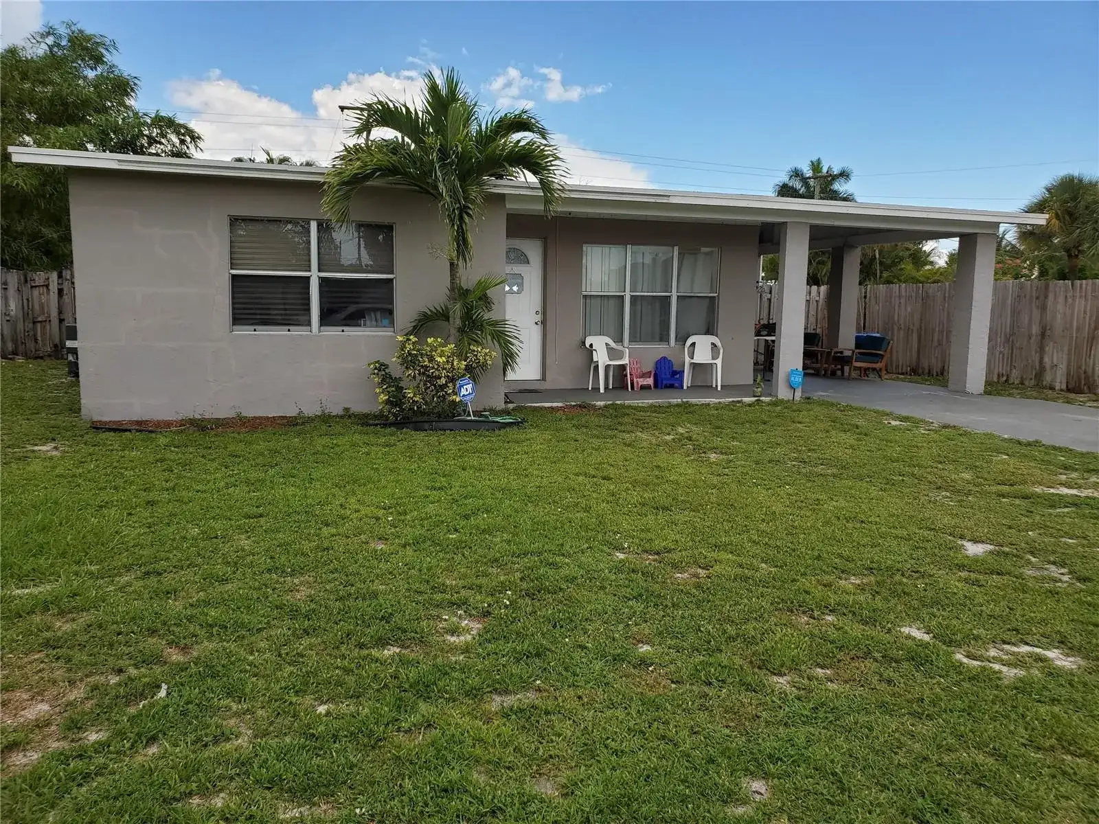 811 S Broadway, Lantana FL 33462 photo 4