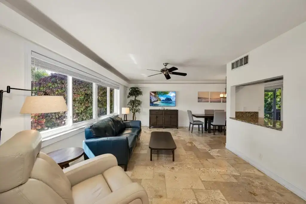 1771 NE 35th Street, Oakland Park FL 33334 photo 5