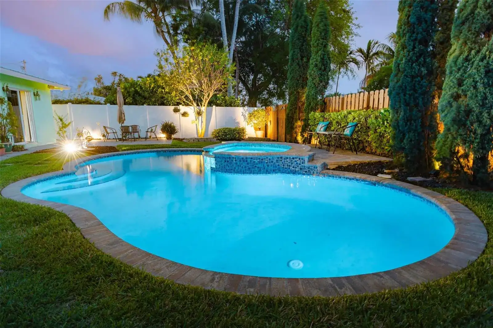 1924 NE 18th Street, Fort Lauderdale FL 33305 photo 3