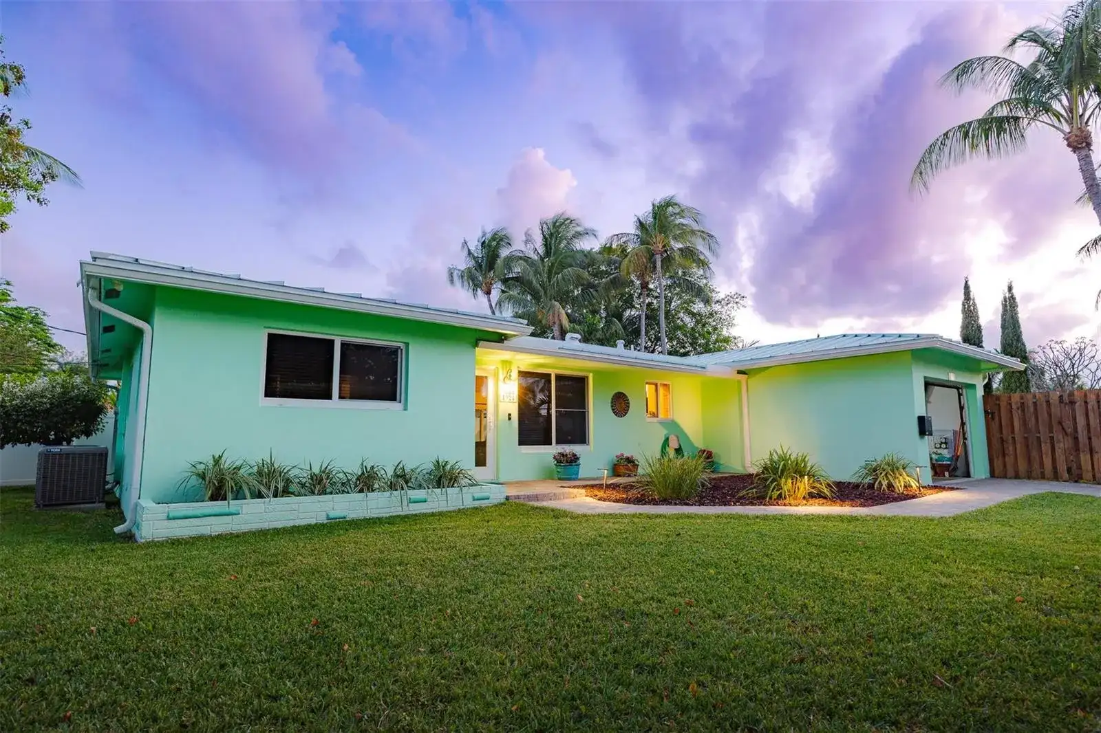 1924 NE 18th Street, Fort Lauderdale FL 33305 photo 5