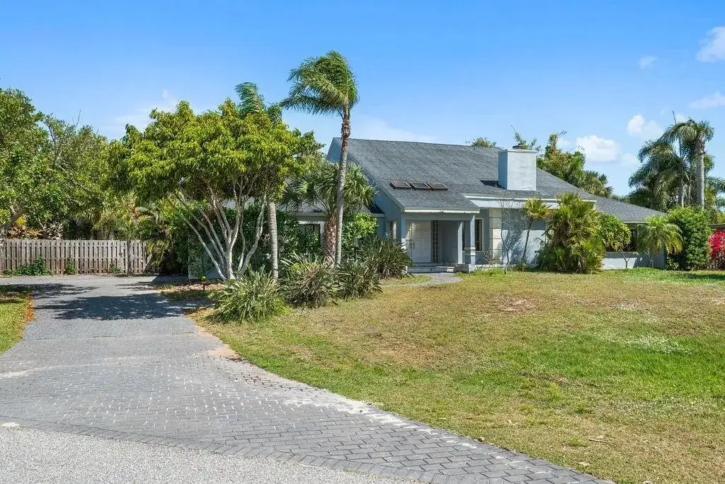 232 River Walk Drive, Melbourne Beach FL 32951 photo 2