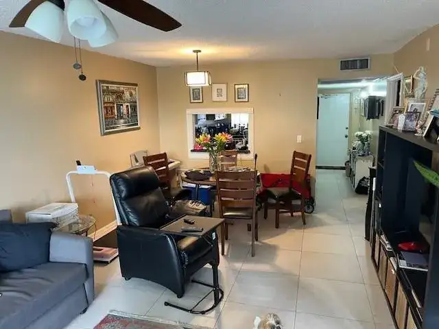 9330 Lagoon Place # 406, Davie FL 33324 photo 4