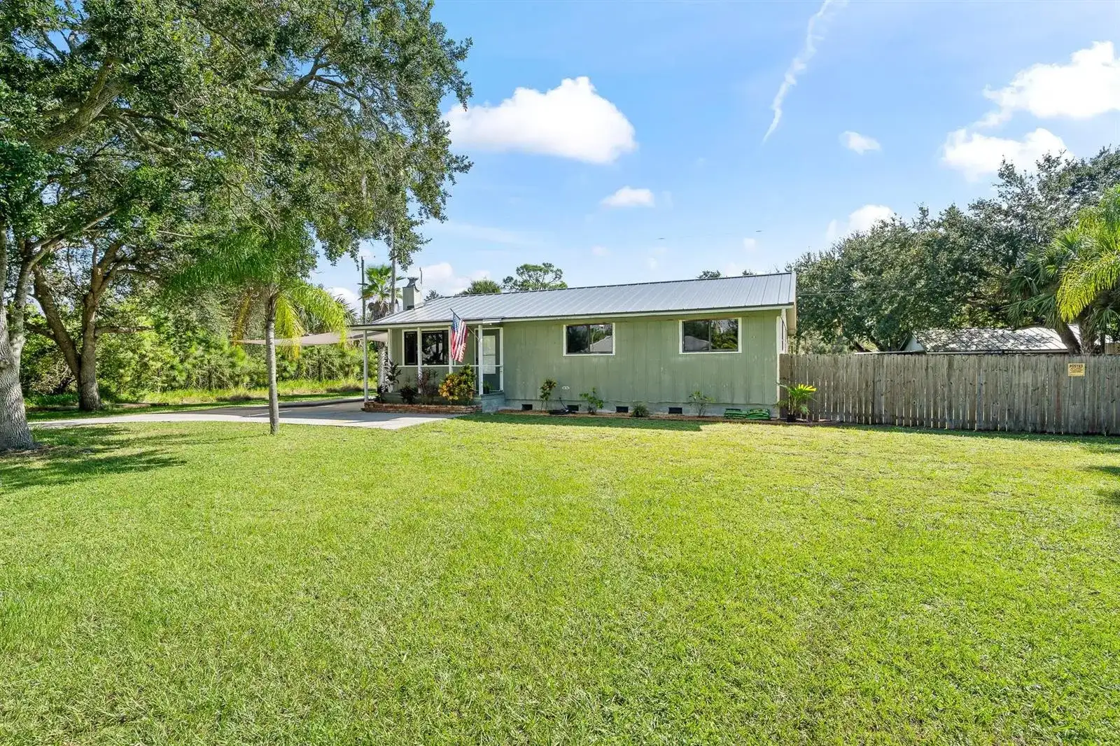 9633 Honeysuckle, FL 32976 photo 4