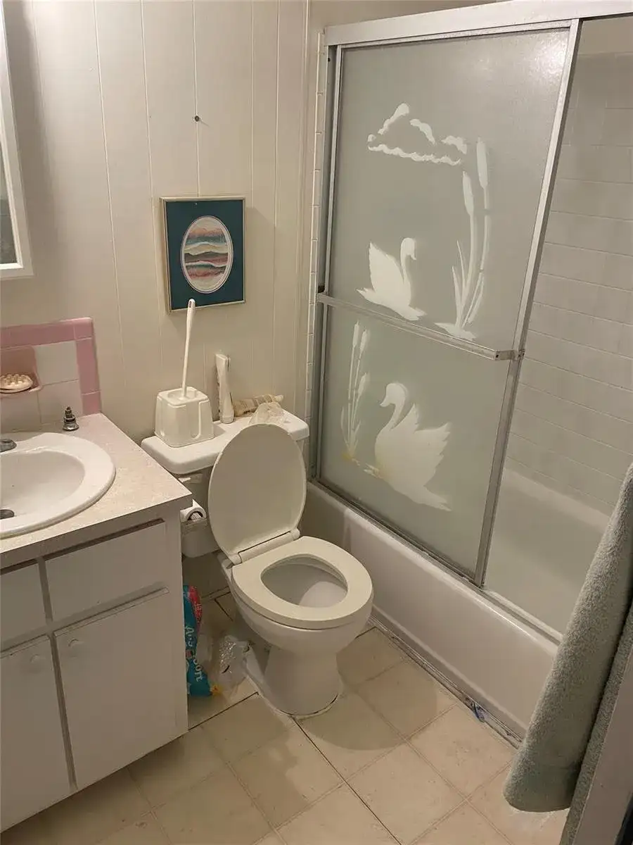 8581 SW 20th Place, Davie FL 33324 photo 2
