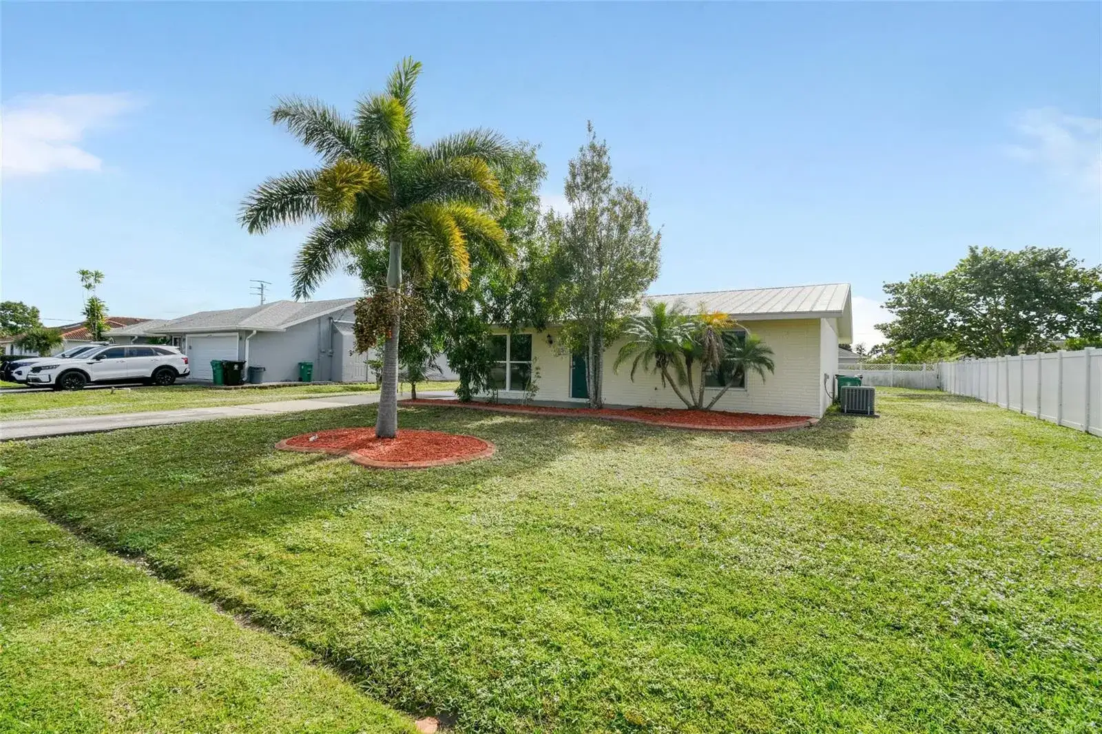 118 SW Ray Avenue, Port St. Lucie FL 34983 photo 4