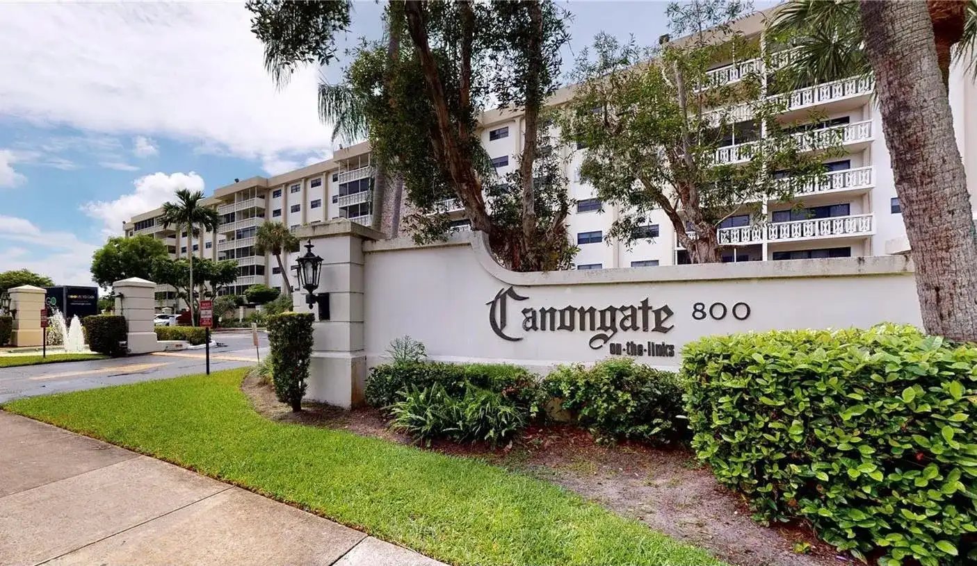 800 NE 195th Street # 307, Miami FL 33179 photo 2