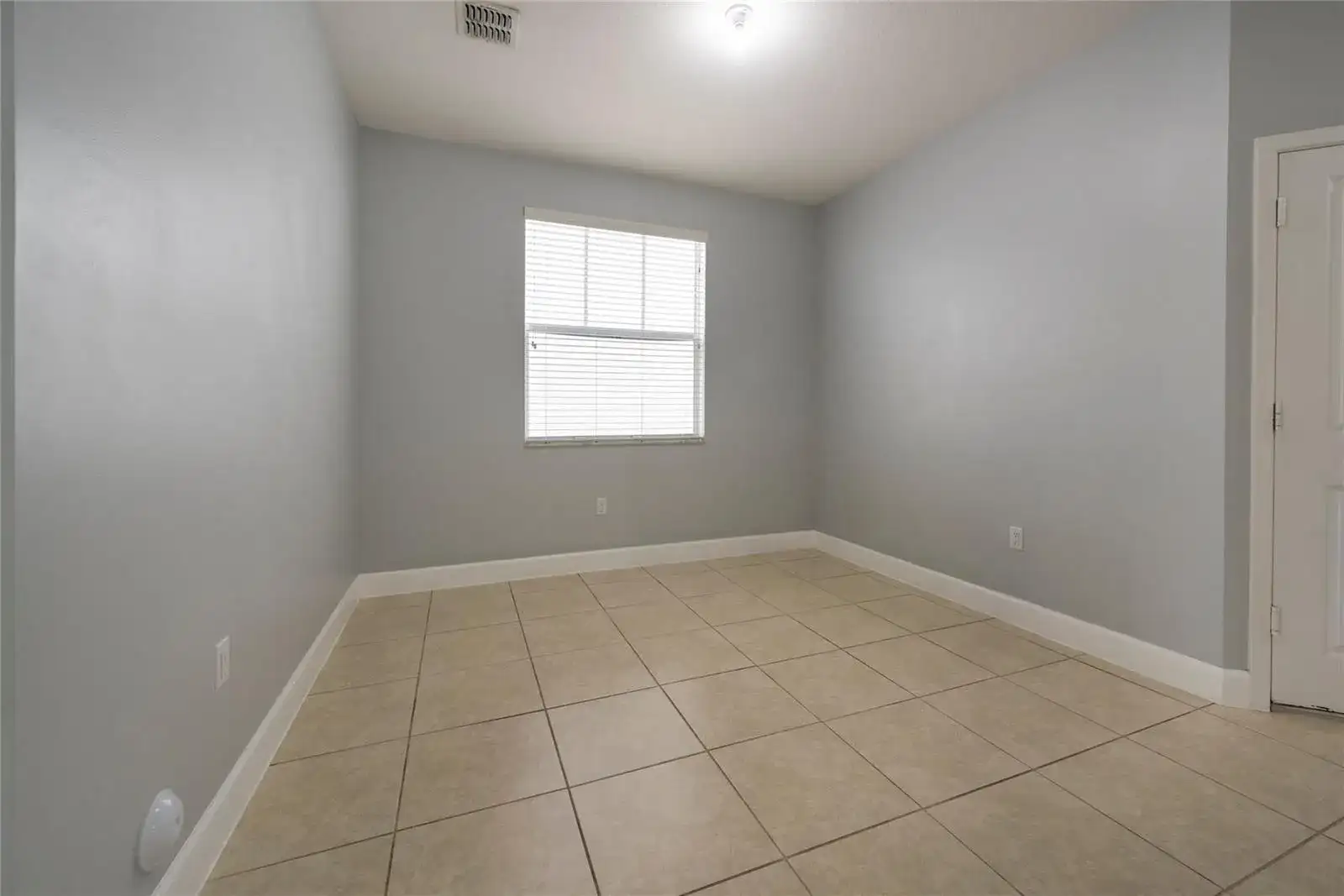 4731 NW 48th Terrace, Tamarac FL 33319 photo 5
