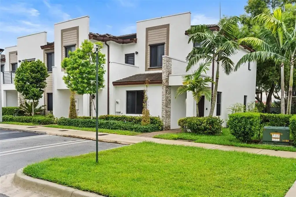 340 NE 208th Terrace # 340, Miami FL 33179 photo 3