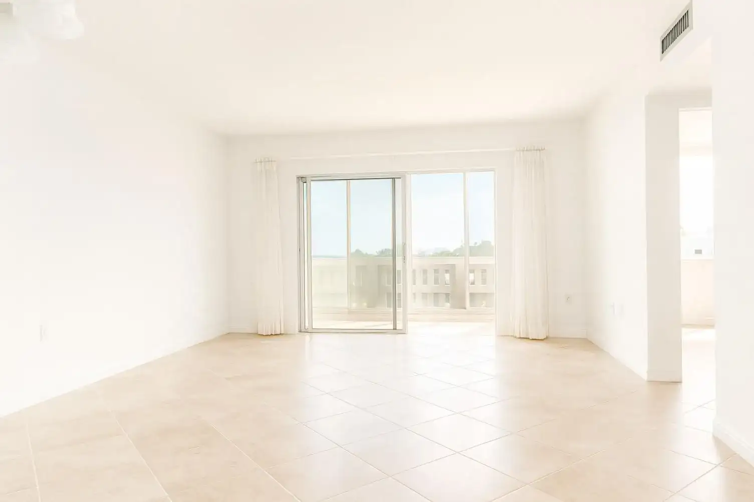 4001 Hillcrest Drive # 407, Hollywood FL 33021 photo 5