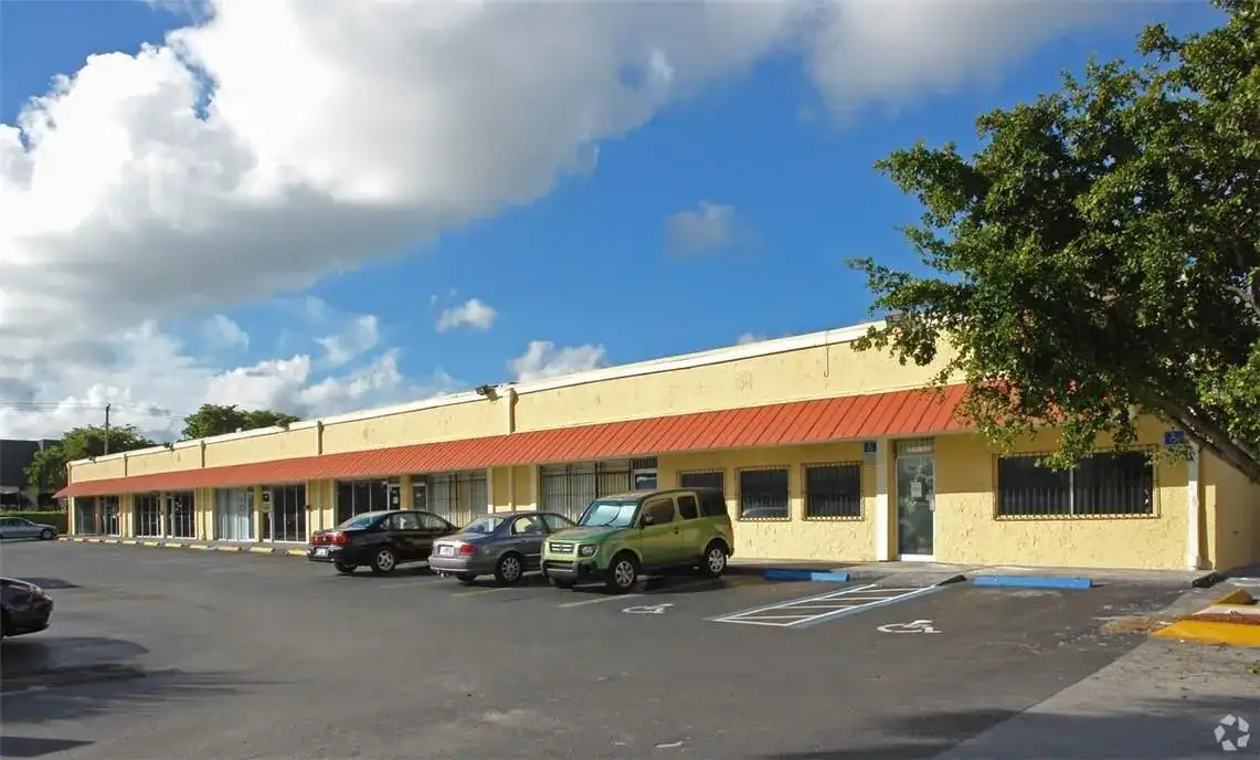 1609 NW 38th Avenue, Lauderhill FL 33311 photo 2