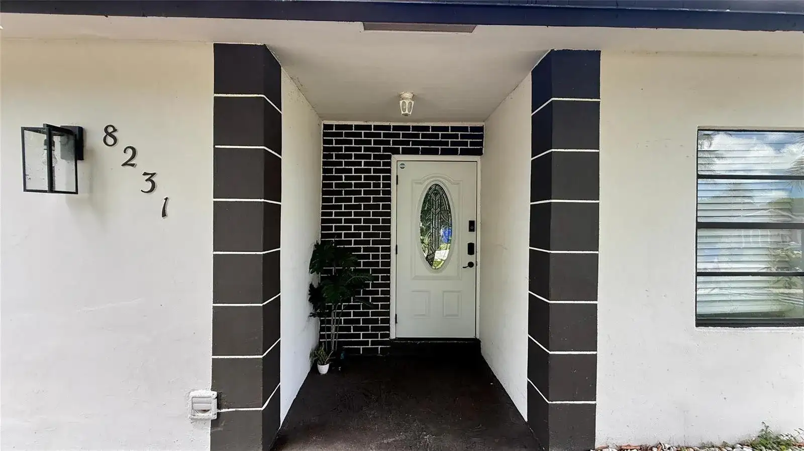 8231 SW 9th Street, North Lauderdale FL 33068 photo 3