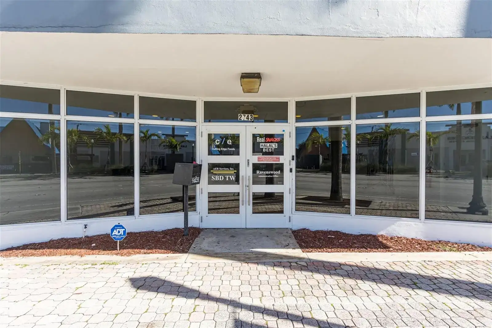 2743 Hollywood Boulevard, Hollywood FL 33020 photo 2