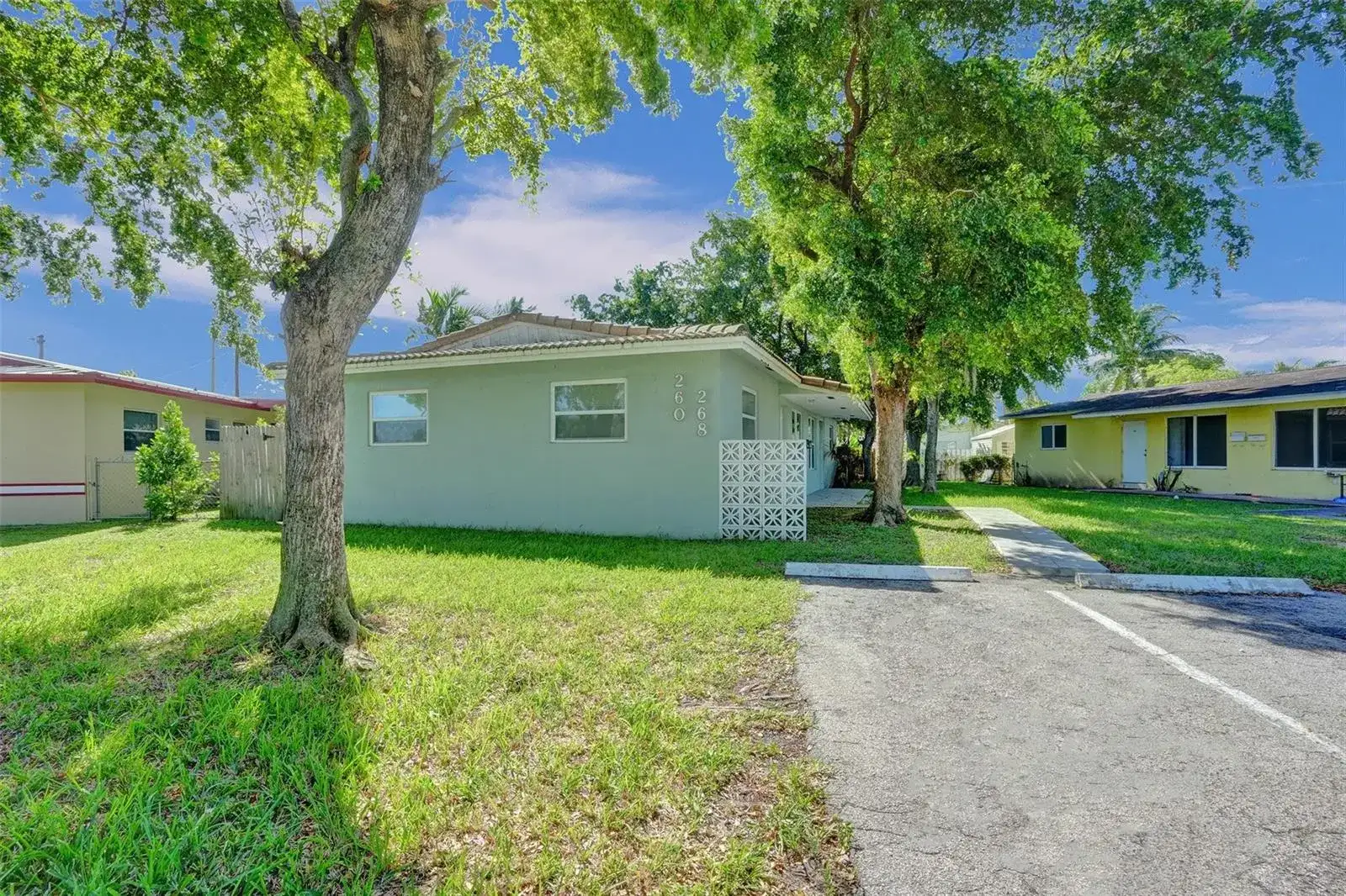 260 NE 41st Street, Oakland Park FL 33334 photo 3