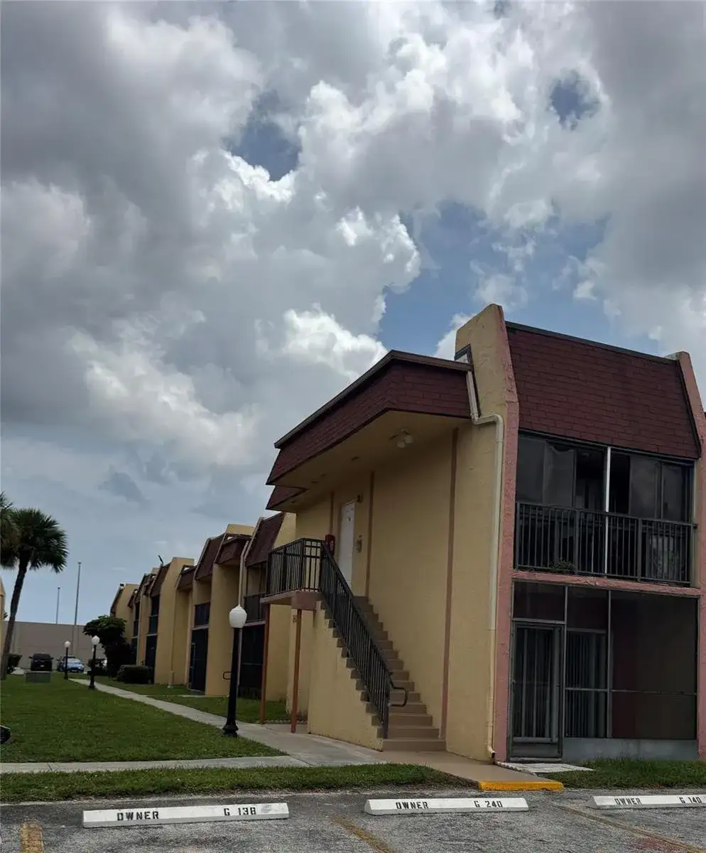 2850 NW 55th Avenue # 2D, Lauderhill FL 33313 photo 2