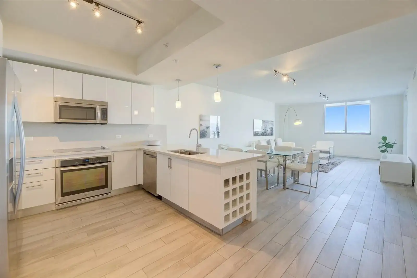 999 SW 1st Avenue # 2913, Miami FL 33130 photo 4