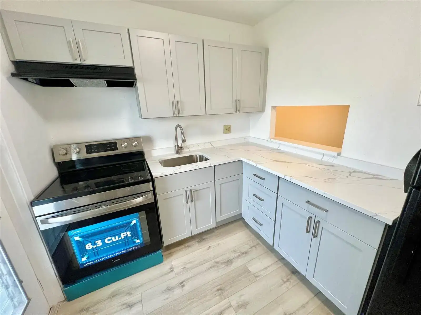 981 Hillcrest Court # 306, Hollywood FL 33021 photo 2