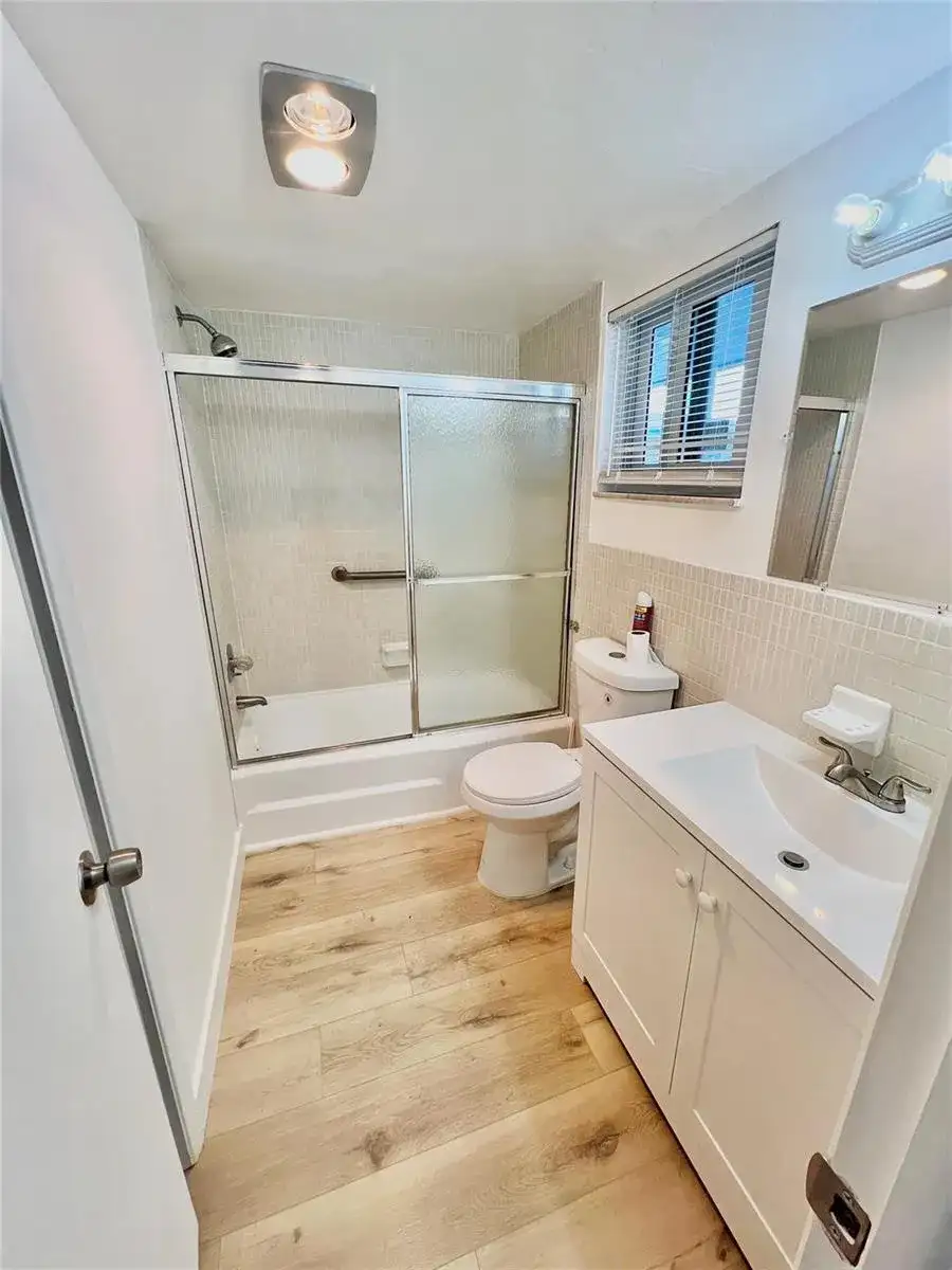 981 Hillcrest Court # 306, Hollywood FL 33021 photo 5