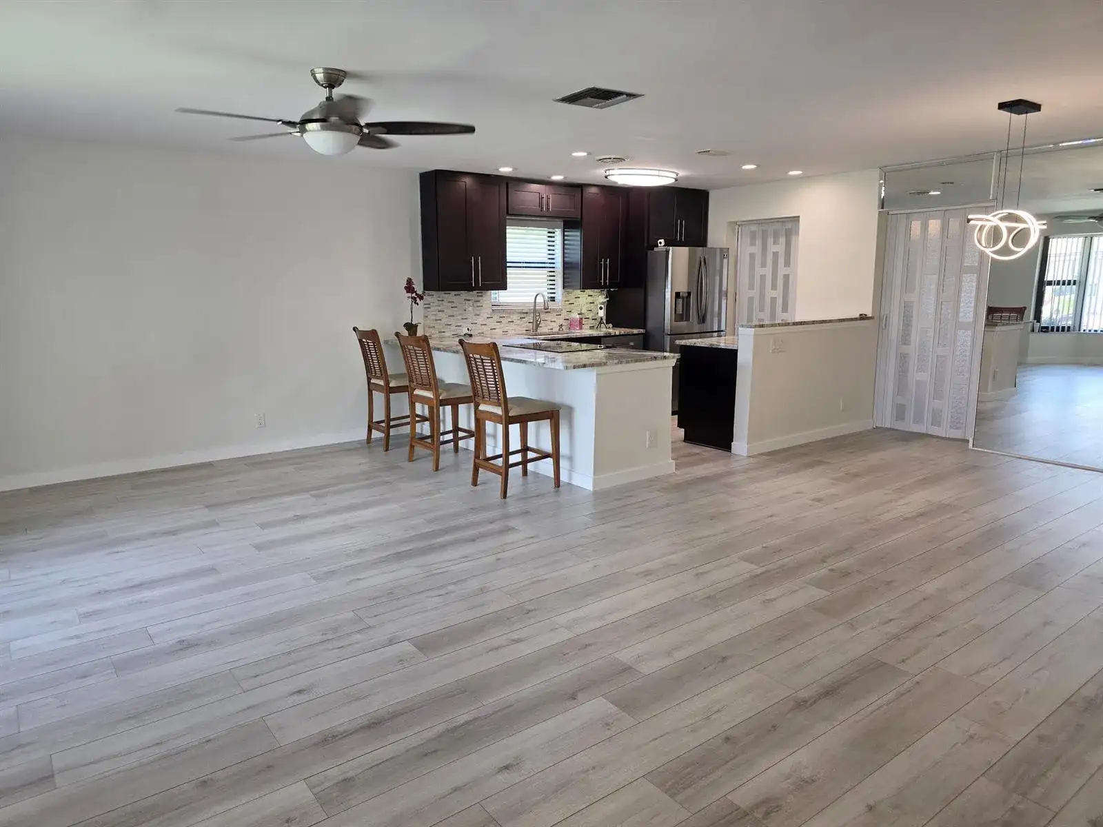 2098 SW 17th Drive, Deerfield Beach FL 33442 photo 2