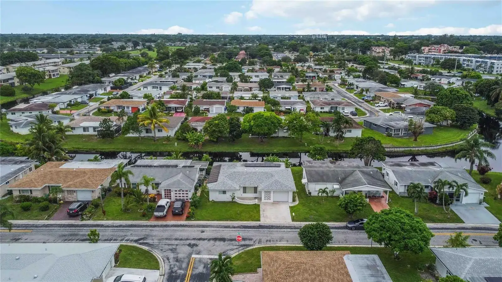 735 NW 73rd Terrace, Margate FL 33063 photo 2