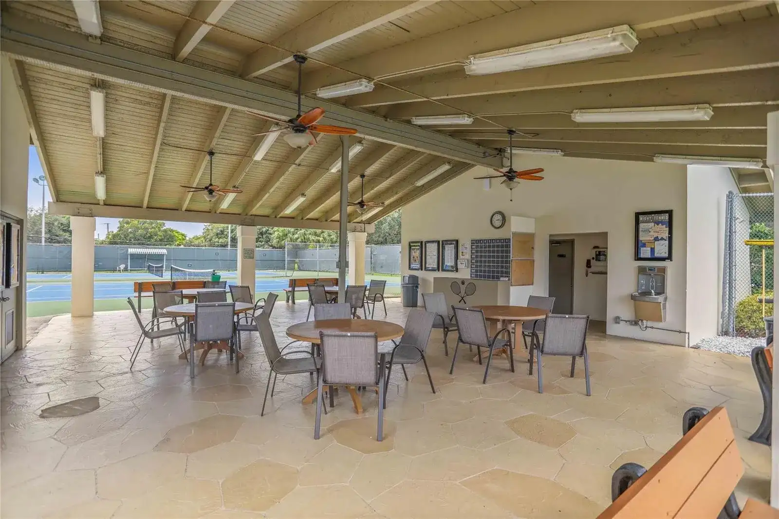 2302 Lucaya Lane # L4, Coconut Creek FL 33066 photo 5