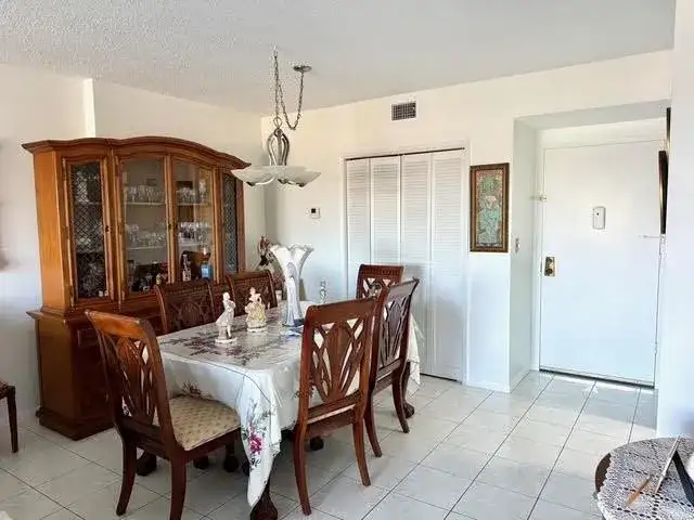 4330 Hillcrest Drive # 904, Hollywood FL 33021 photo 4