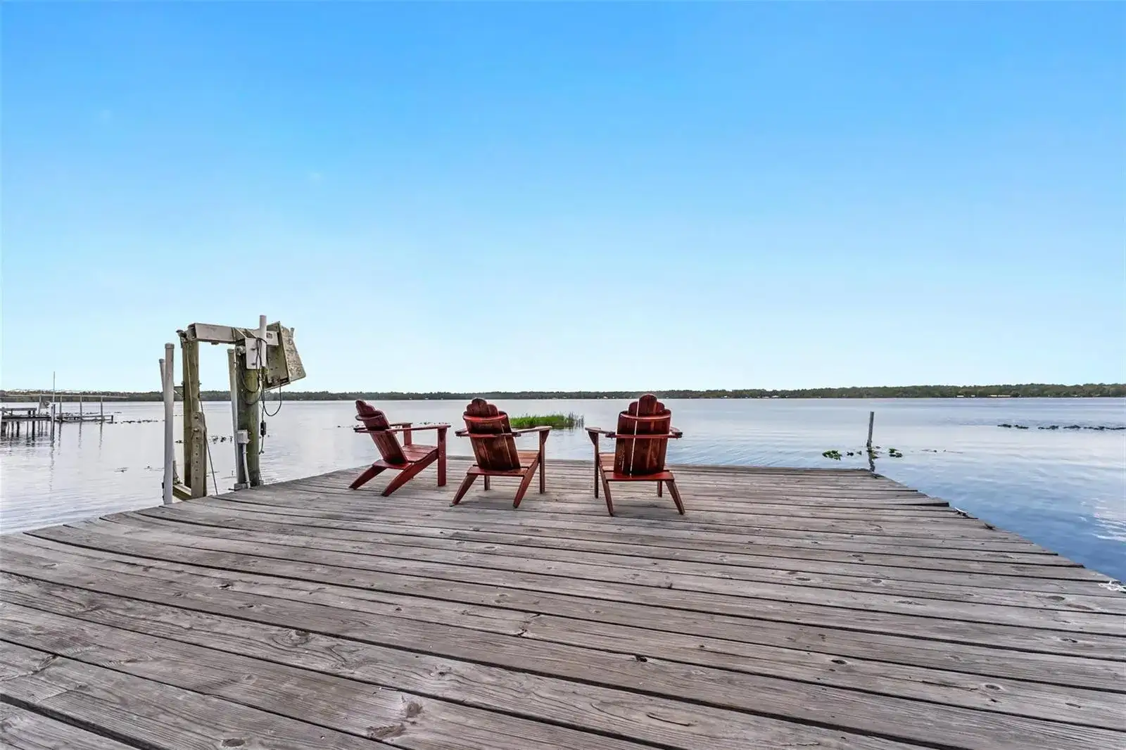 115 Flora Terrace, FL 32640 photo 3
