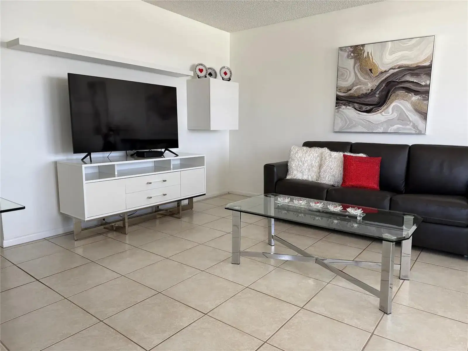 144 Farnham F, Deerfield Beach FL 33442 photo 4