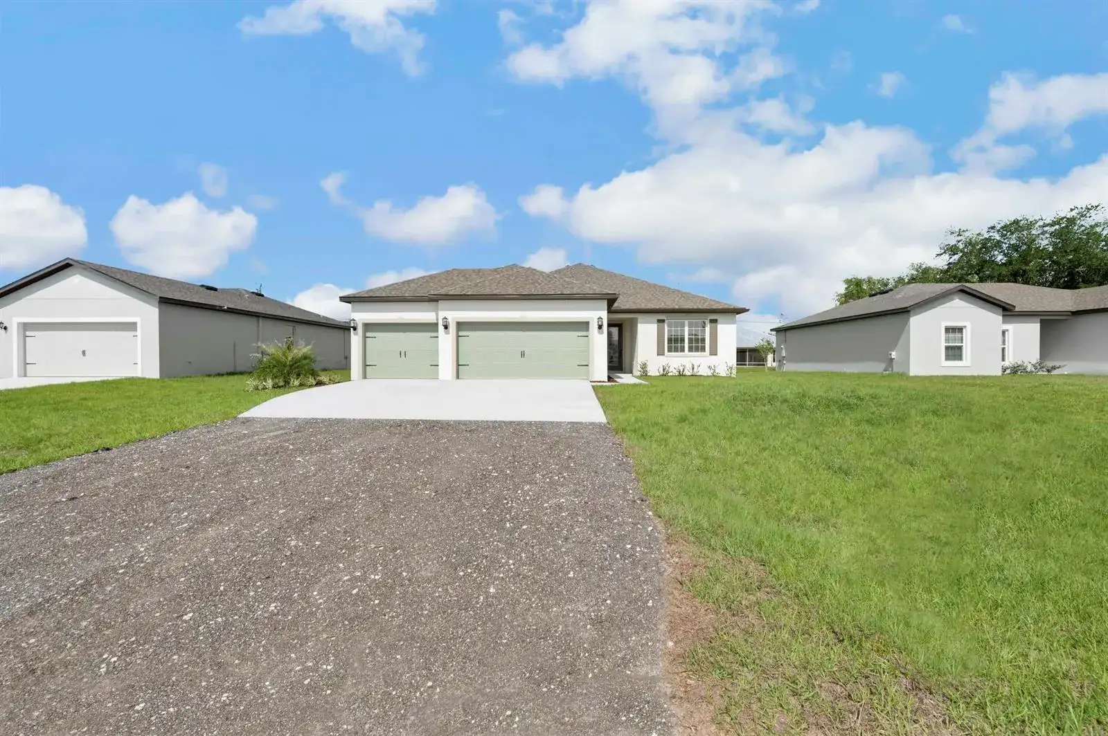 2583 SW Chestnut Lane, Port St. Lucie FL 34953 photo 2