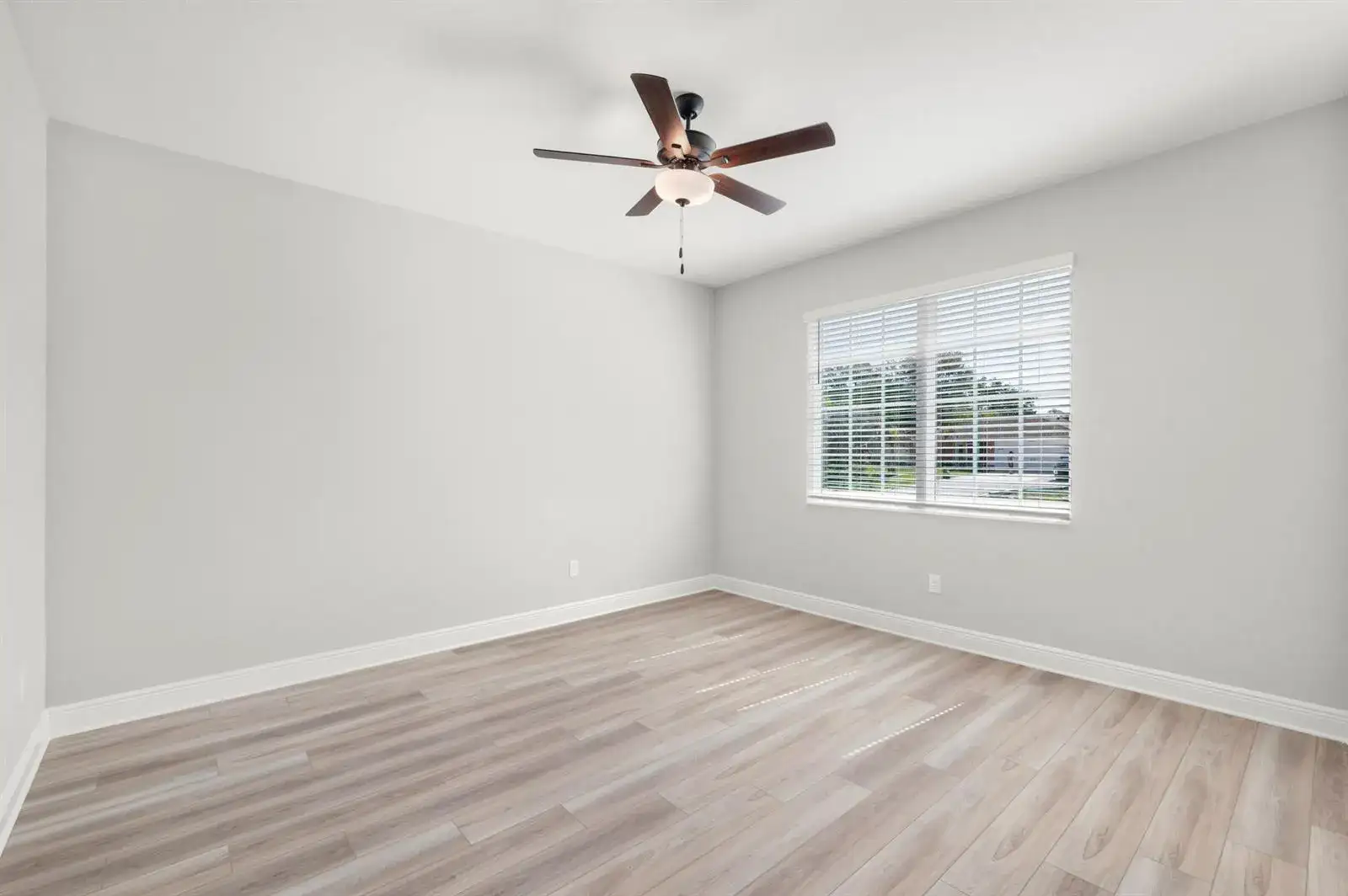2583 SW Chestnut Lane, Port St. Lucie FL 34953 photo 5