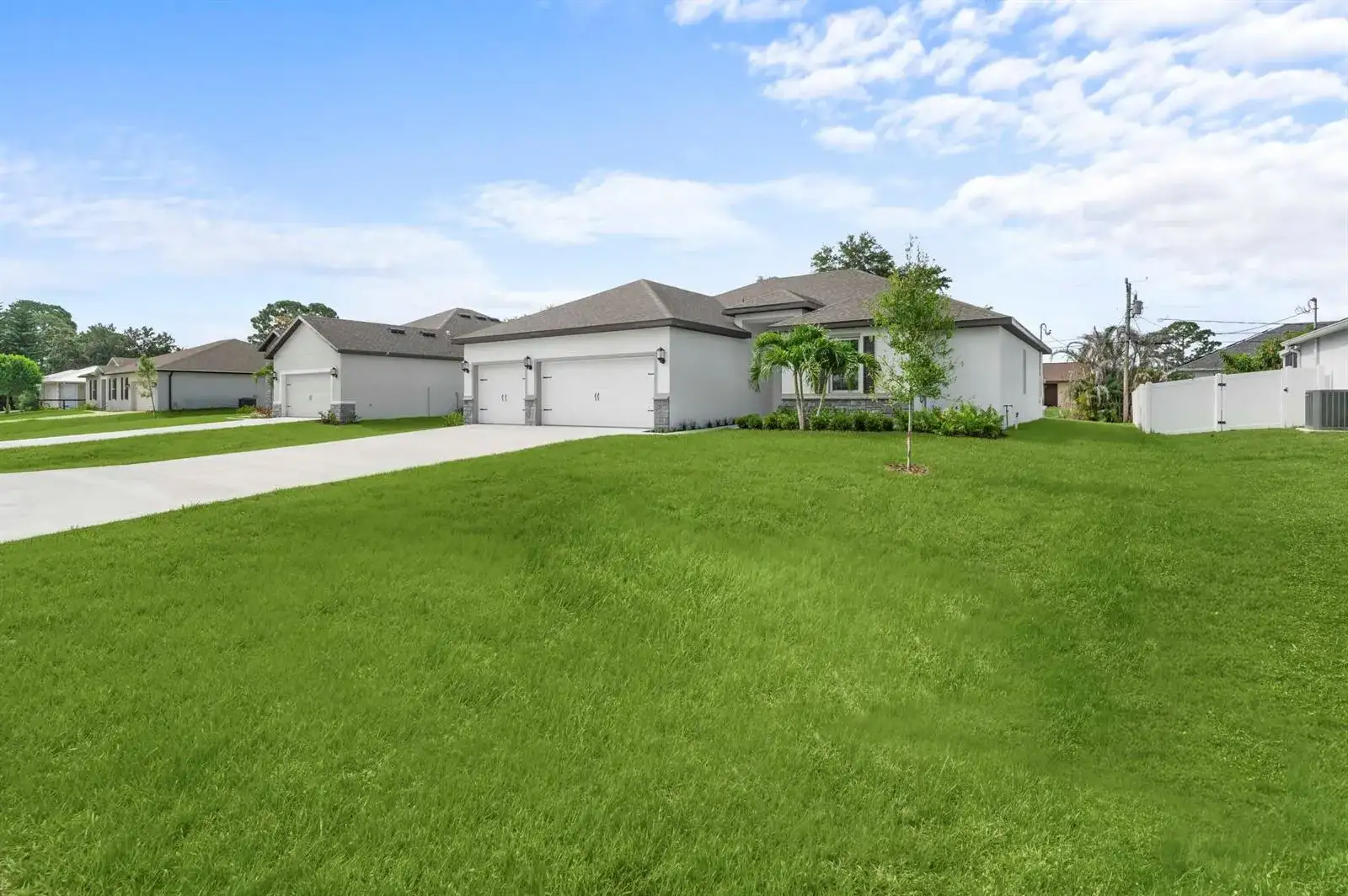 1538 SW Nervia Avenue, Port St. Lucie FL 34953 photo 3
