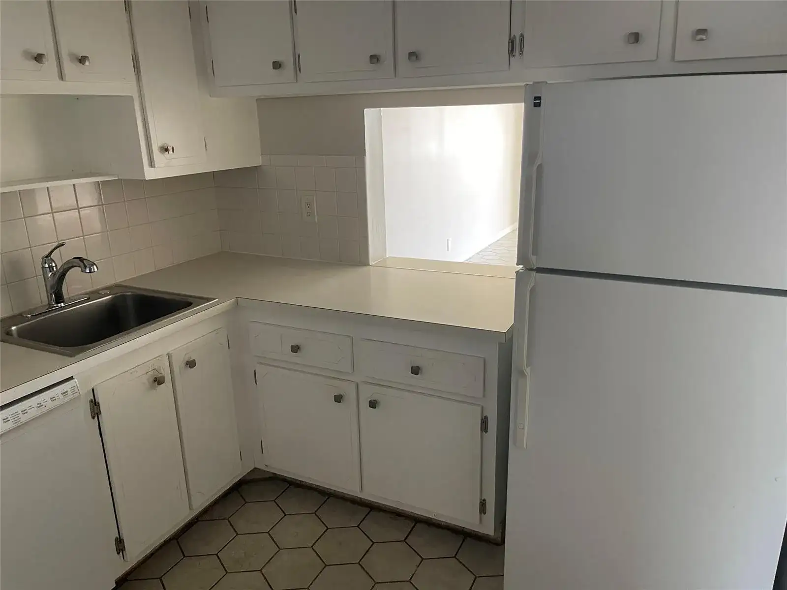1005 Country Club Drive # 205, Margate FL 33063 photo 2