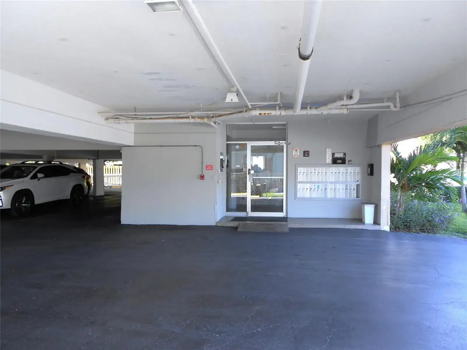 2010 Fillmore Street # 303, Hollywood FL 33020 photo 4