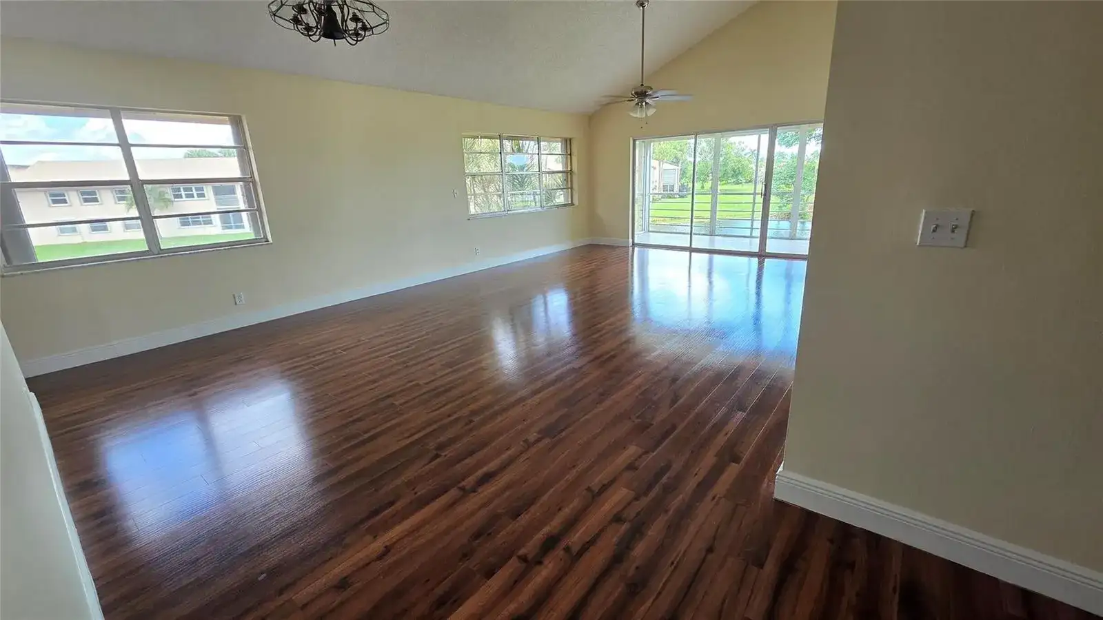 8751 Holly Court # 202, Tamarac FL 33321 photo 4