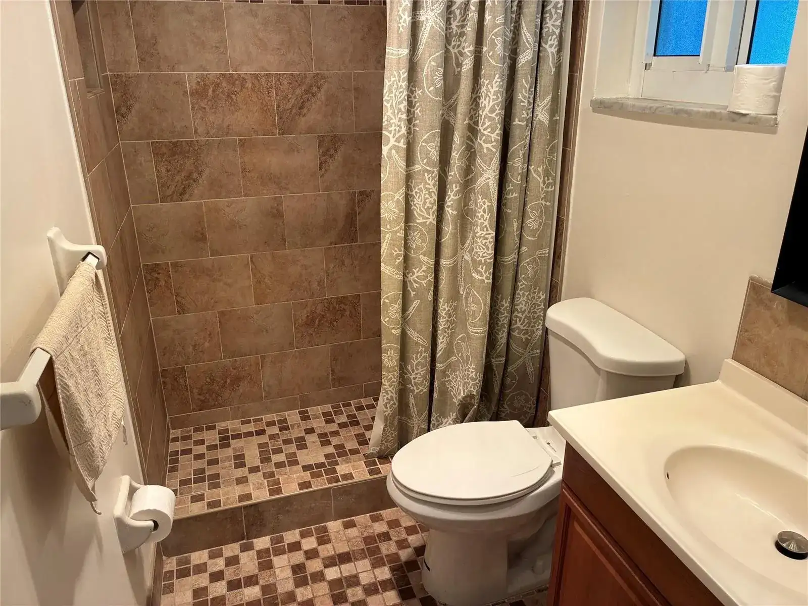 3021 E Golf Boulevard, Pompano Beach FL 33064 photo 4