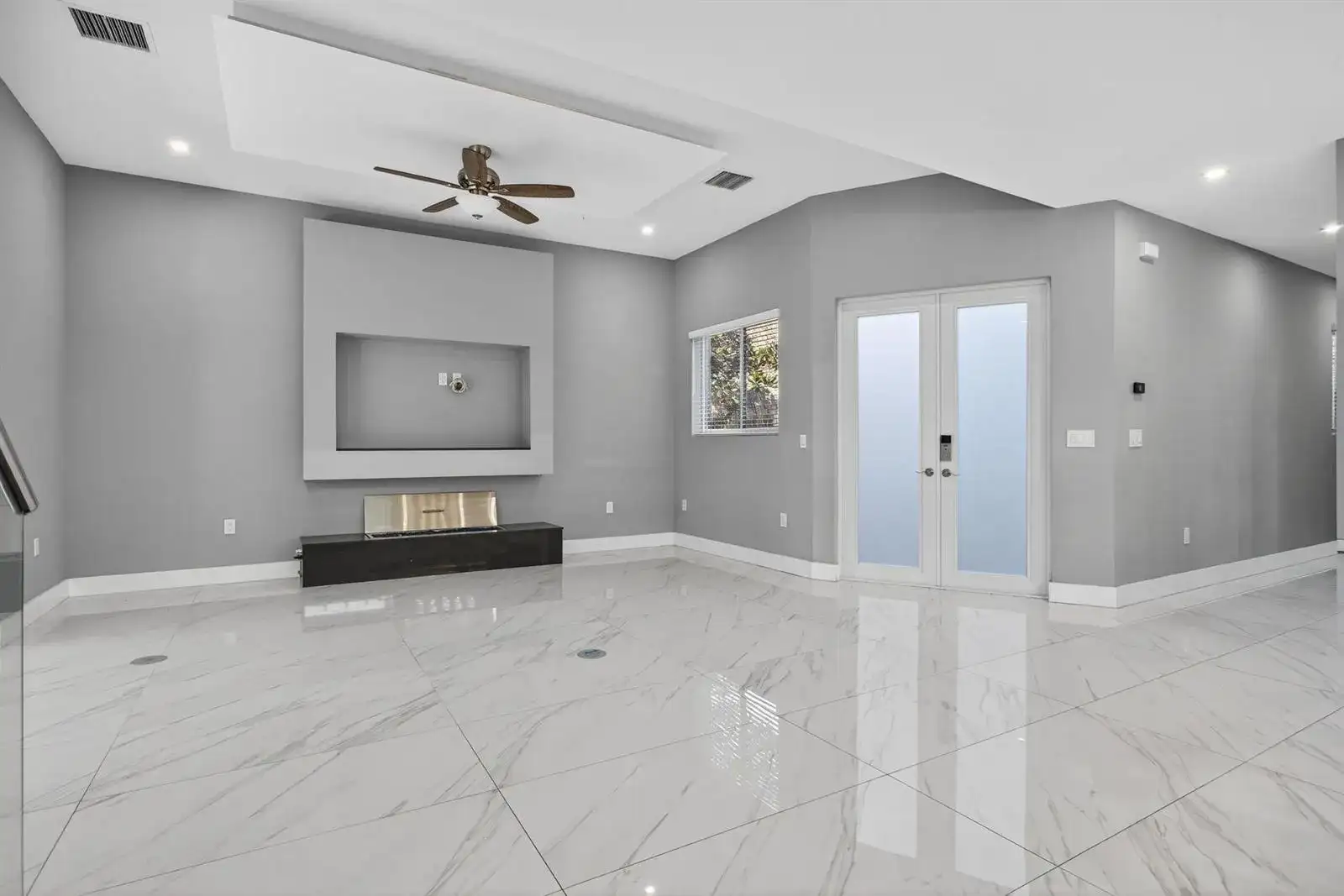 69 S Cortez Drive # 69, Margate FL 33068 photo 5