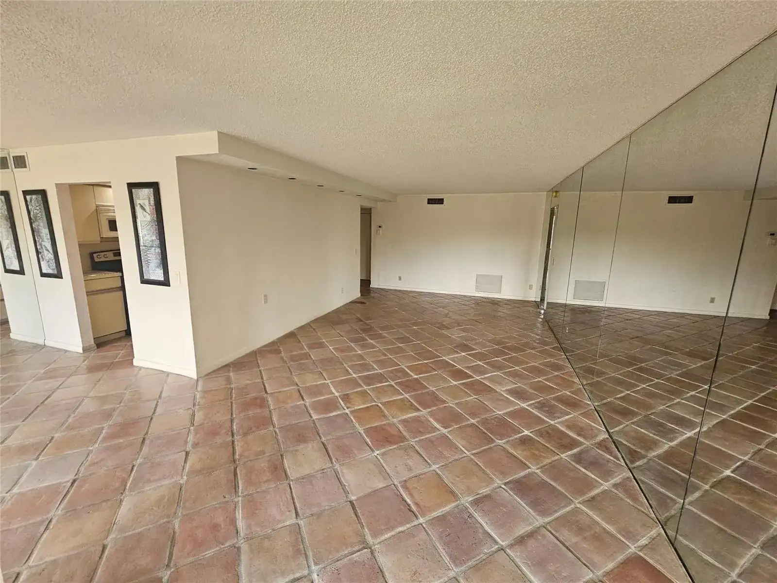 4770 Fountains Drive S # 303, FL 33467 photo 5
