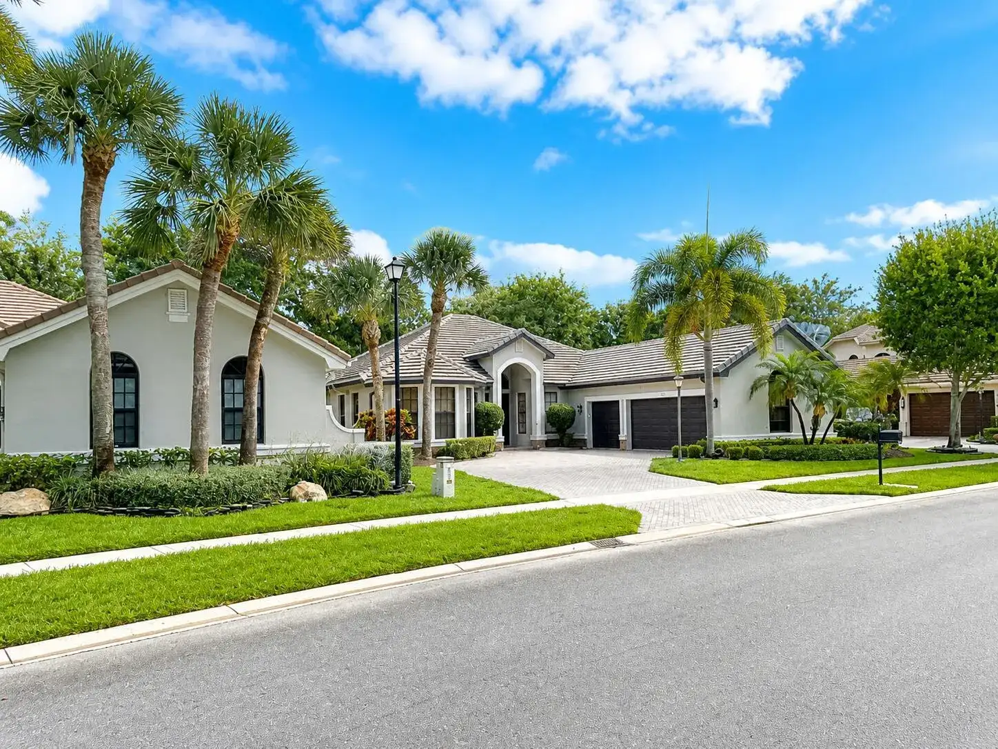 10295 Trianon Place, Wellington FL 33449 photo 2
