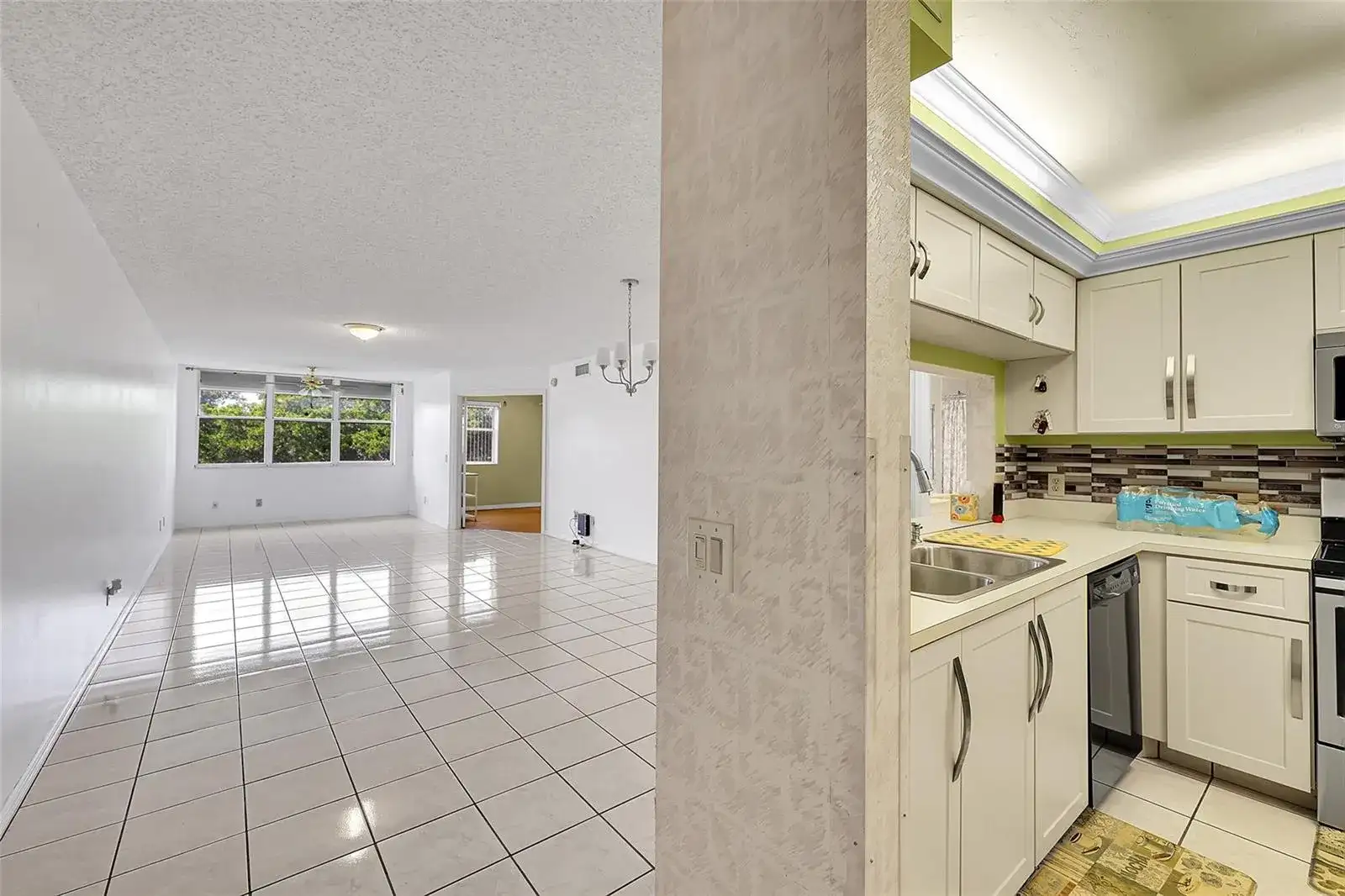10369 NW 24th Place # 402, Sunrise FL 33322 photo 3