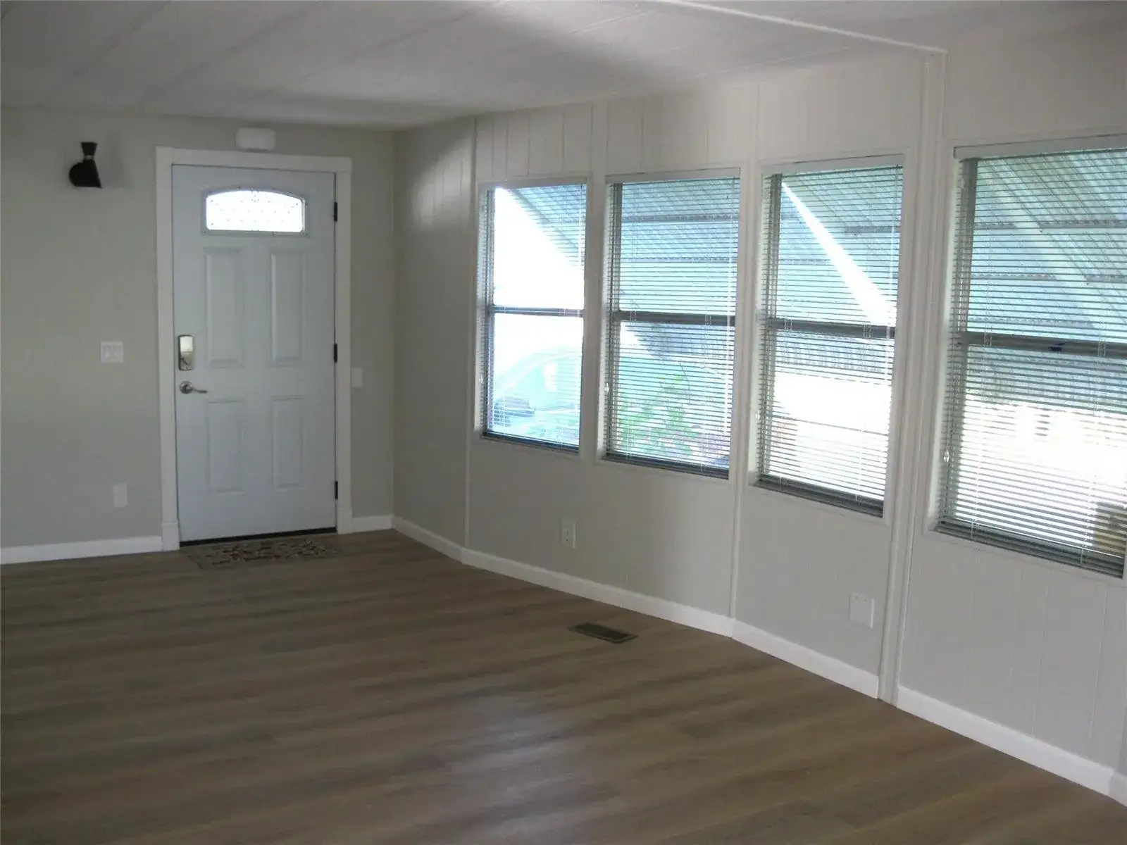 4800 SE Federal Highway, Stuart FL 34997 photo 5