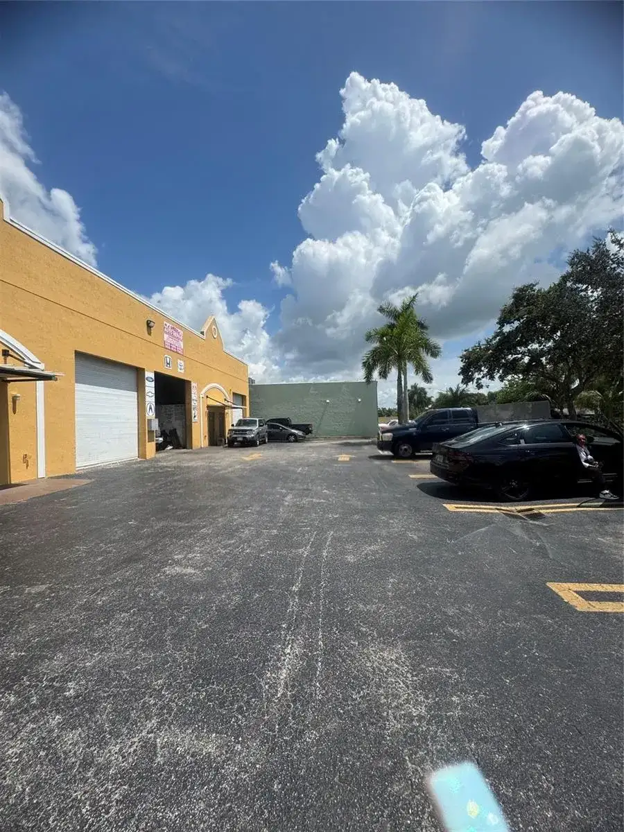 238 NW 9th Avenue # 4, Homestead FL 33030 photo 3