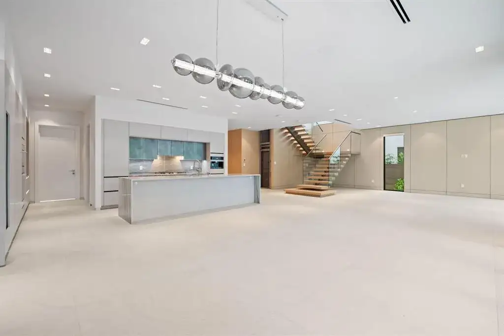 607 NE 17th Avenue, Fort Lauderdale FL 33304 photo 5