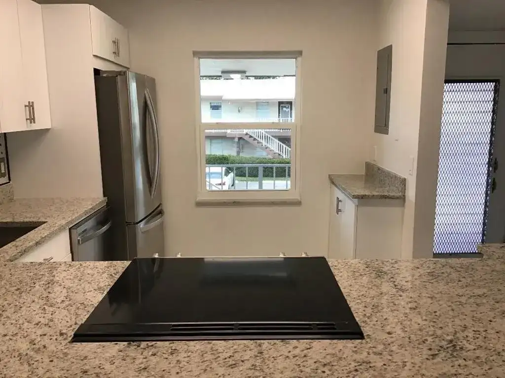 7600 NW 4th Place # 207, Margate FL 33063 photo 4