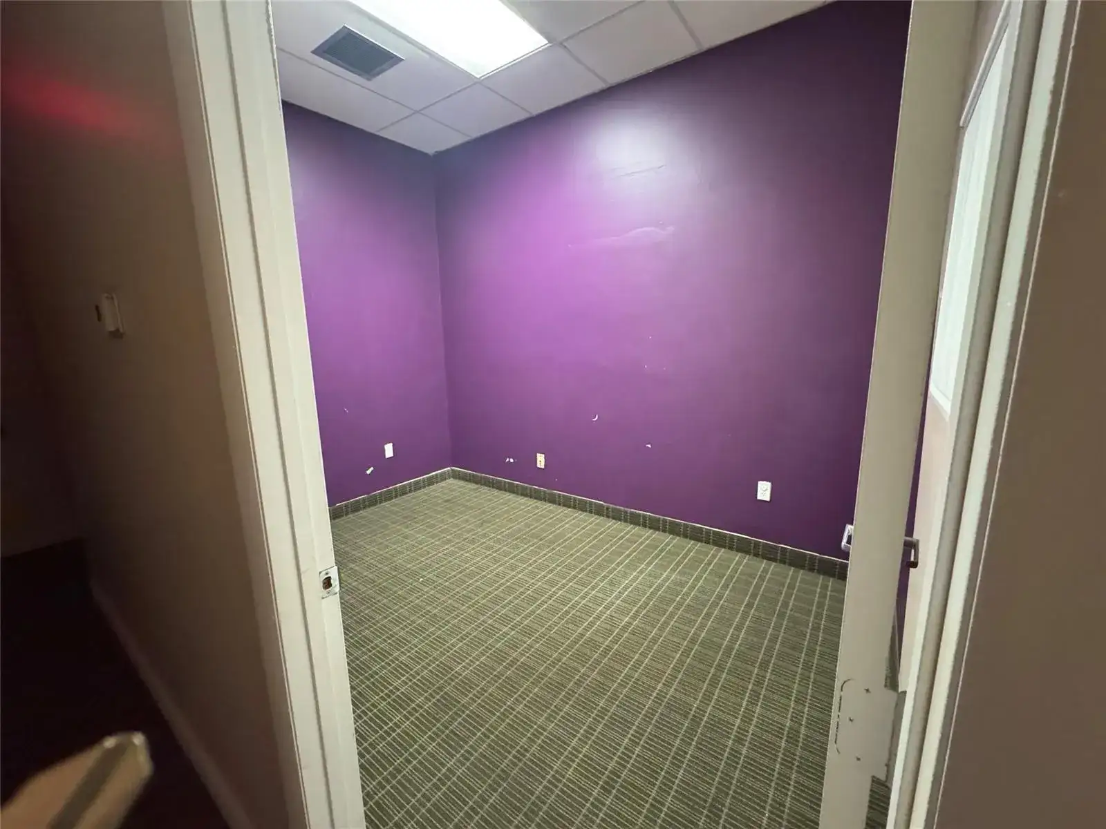 1431 N Palm Avenue, Pembroke Pines FL 33026 photo 5
