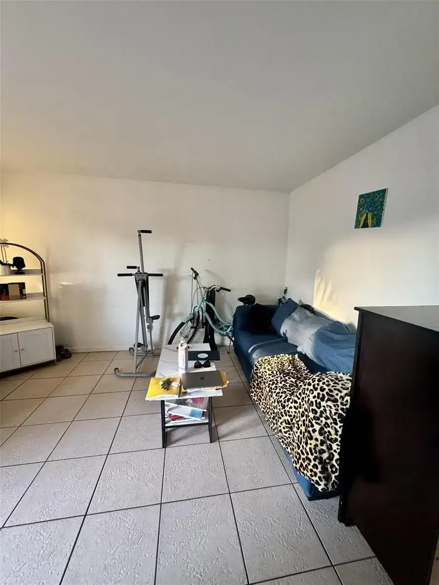 101 NE 41st Street # 17A, Oakland Park FL 33334 photo 2