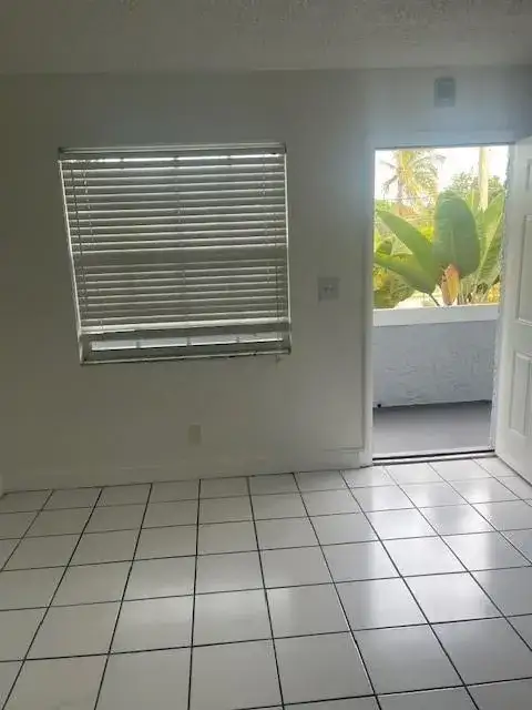 900 NE 26 Street # 15, Wilton Manors FL 33305 photo 5