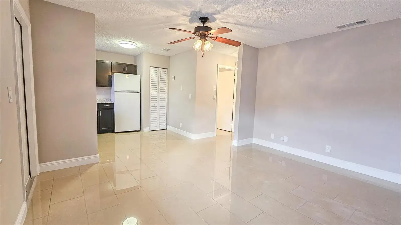 416 Lakeside Drive # 129, Margate FL 33063 photo 4